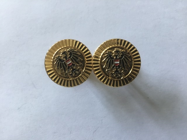 Manschetten für Uniformen